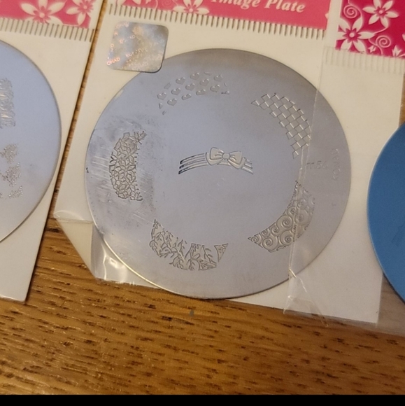 Stamping Nail Set + 6 additional plates - Picture 10 of 16